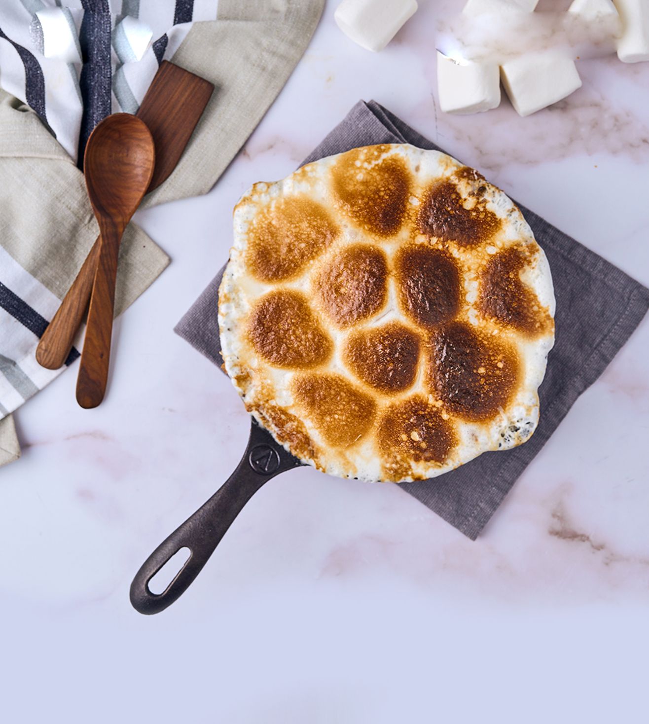 Victoria - SKL-208 Victoria Cast Iron Skillet. Small Frying Pan Seasoned with 100% Kosher Certified Non-GMO Flaxseed Oil, 8", Black - 8