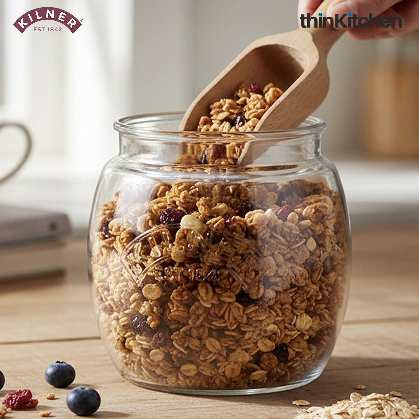 Kilner Premium 850ml Universal Airtight Glass Jar with Push Top Wooden Lid for Dry Food Like Grains, Pulses, Spices, And Cereals | Transparent, BPA Free, Reusable Kitchen Storage Container
