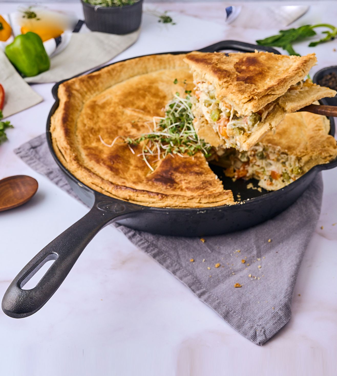 Victoria Cast Iron Skillet Large Frying Pan with Helper Handle Seasoned with 100% Kosher Certified Non-GMO Flaxseed Oil, 12 Inch, Black
