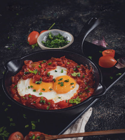 Victoria 6.5 Inch Mini Cast Iron Skillet. Small Frying Pan,Seasoned with 100% Kosher Certified Non-GMO Flaxseed Oil (SKL-206)