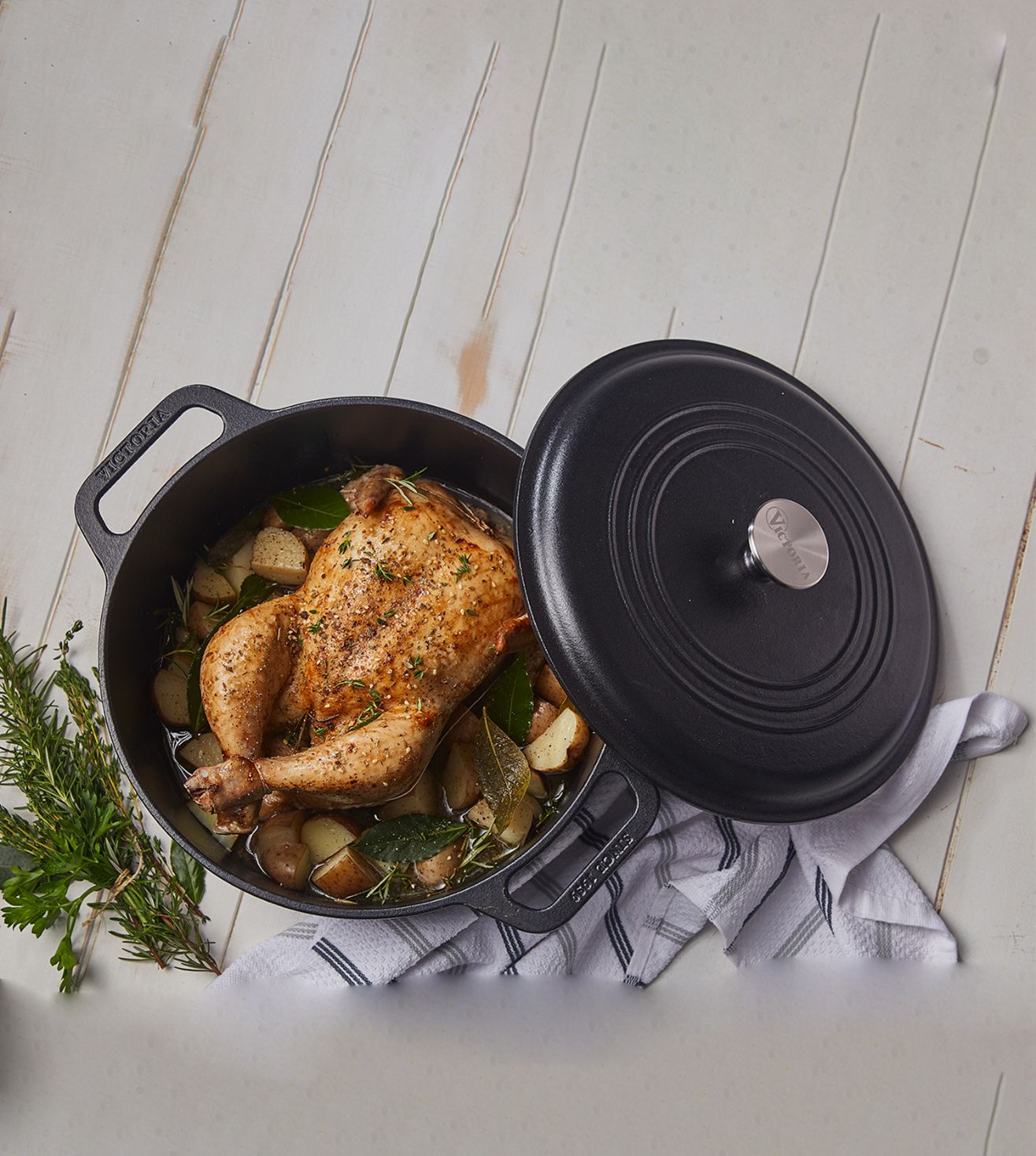 Victoria 7-Quart Cast Iron Dutch Oven with Lid and Dual Loop Handles, Seasoned with Flaxseed Oil, Made in Colombia, Black