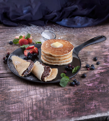 Victoria Pre-Seasoned Cast Iron Comal Griddle Pan 10.5 Inch with Long Handle | Durable Cast Iron Pan for Dosa, Tortilla, Pancake, Crepe & Roti | Grill Pan Made in Colombia