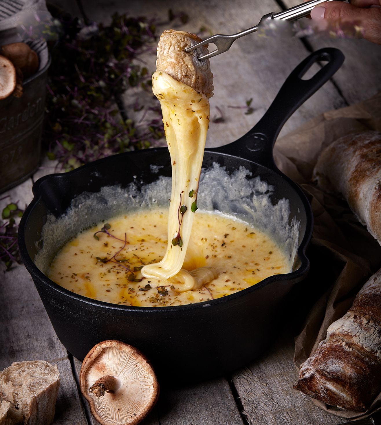 Victoria Cast Iron Saucepan, Cast Iron Melting Pot, Made in Colombia, 0.45QT