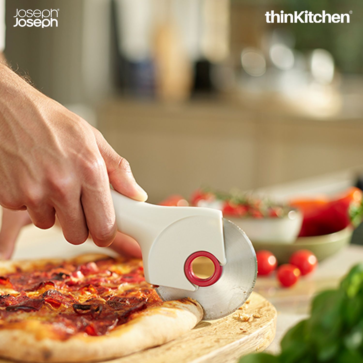 Joseph Joseph Ringo Easy-clean Pizza Wheel with Removable Blade - 7