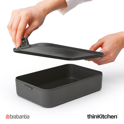 Typhoon x Brabantia combo set: Pure Color Change Sealife Bottle x Make & Take Large Lunch Box