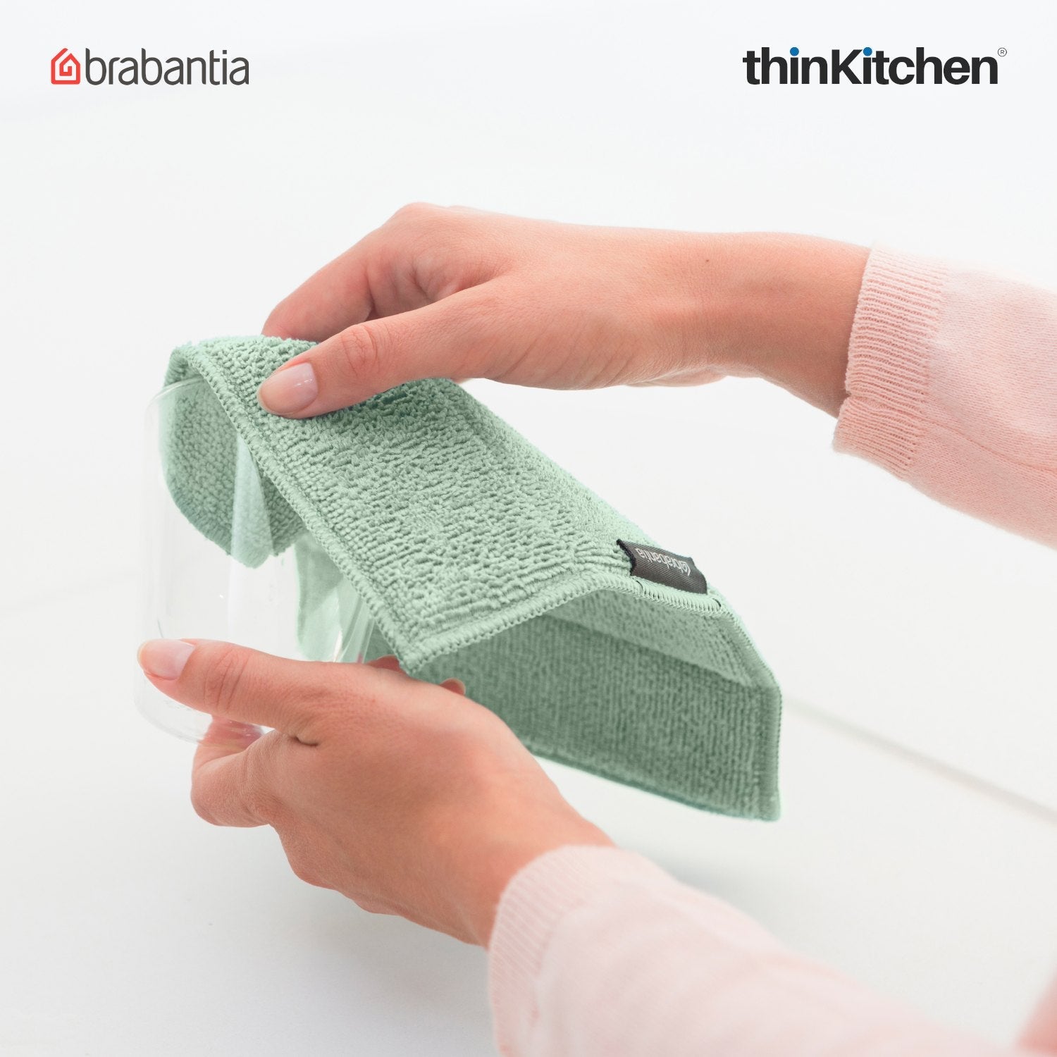 Brabantia Microfibre Cleaning Pads Set of 3 – Ultra-Soft, Spongy Kitchen Cleaning Cloths with Microfibre Surface for Dishwashing, Countertops & Mirrors | Durable & Machine Washable - 1