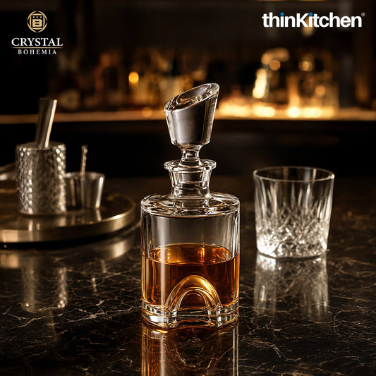 Premium Torneo Premium Whisky Decanter – 550 ml – Diamond‑Cut Czech Crystal Decanter with Stopper