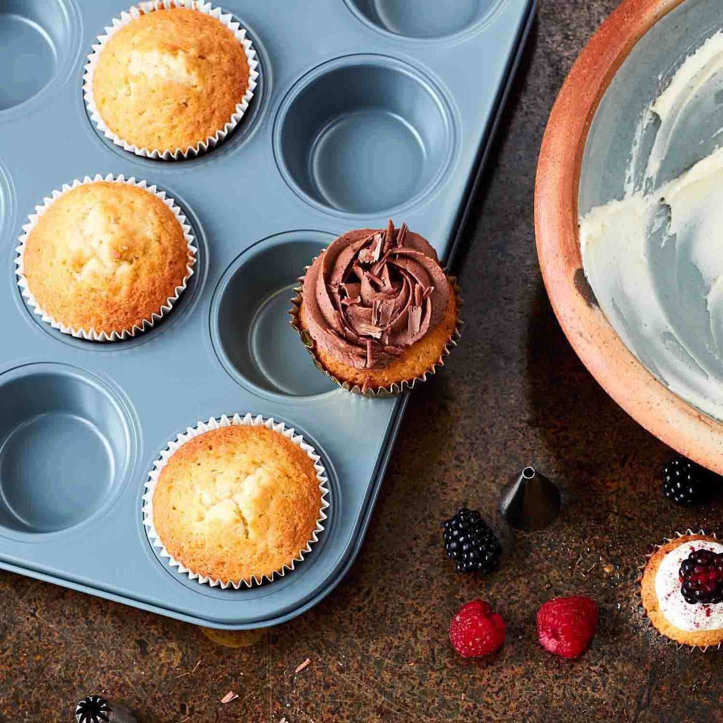 Jamie Oliver Non-Stick 12 - Hole Muffin Tin