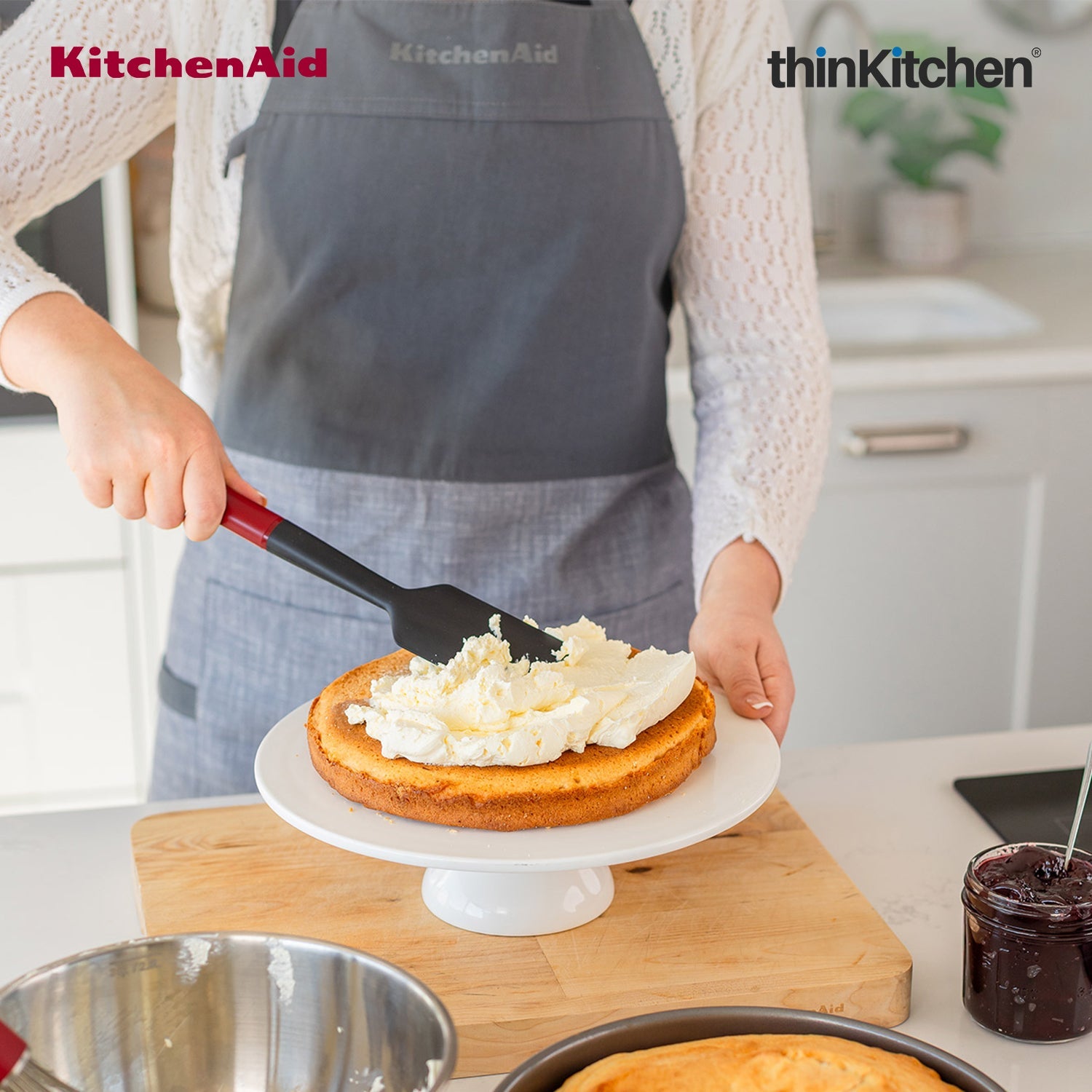 KitchenAid Premium Silicone Scraper Spatula, Heat Resistant, Non-Stick Safe Cooking Utensil, Baking and Mixing Spatula - Empire Red, 30cms - 4