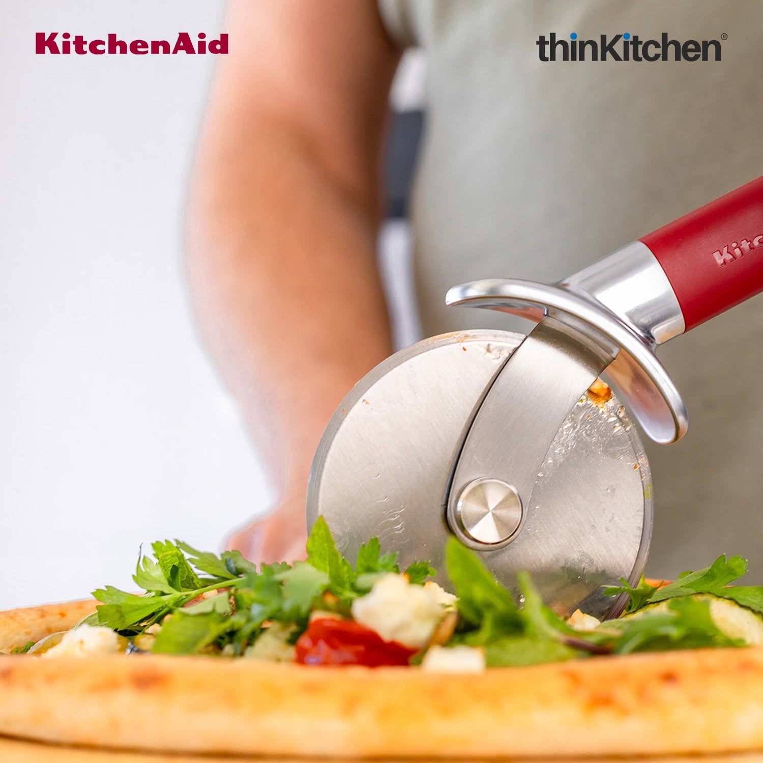 KitchenAid Premium Stainless Steel Pizza Wheel, Pizza Cutter with Finger Guard, Pastry, Pie, Pizza Slicer  - Empire Red, 23.5cms - 2