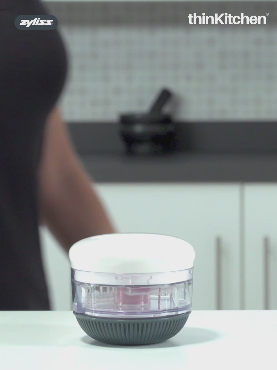 Zyliss Twist Roll Mini Chopper - 3